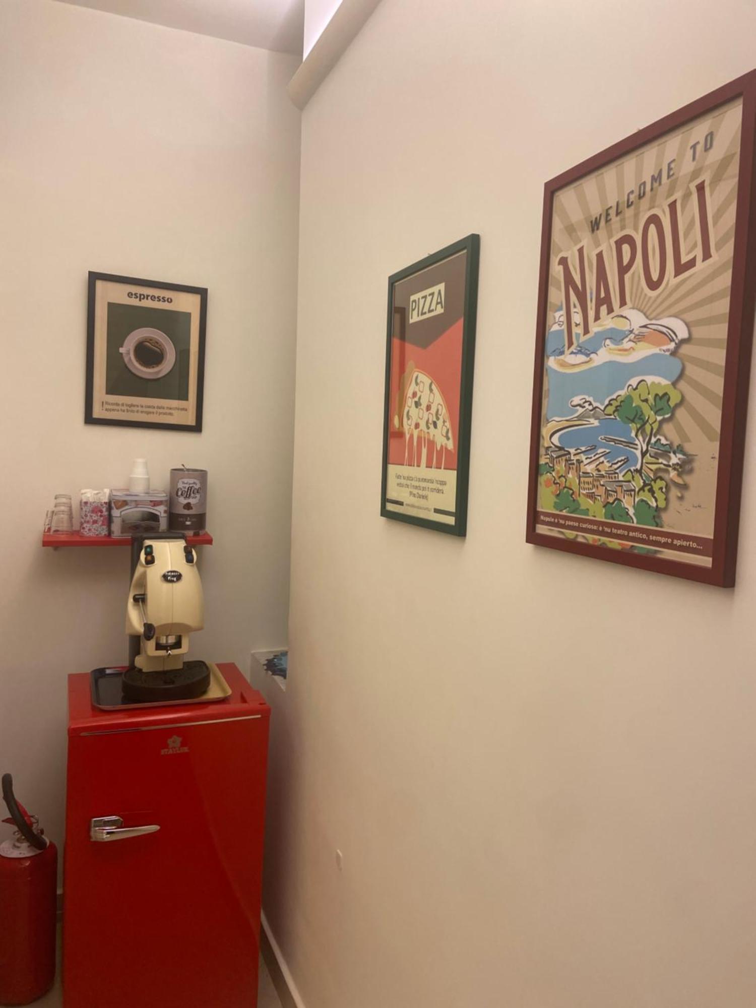 Dimora Don Pasquale Napoli Bed & Breakfast Exterior photo